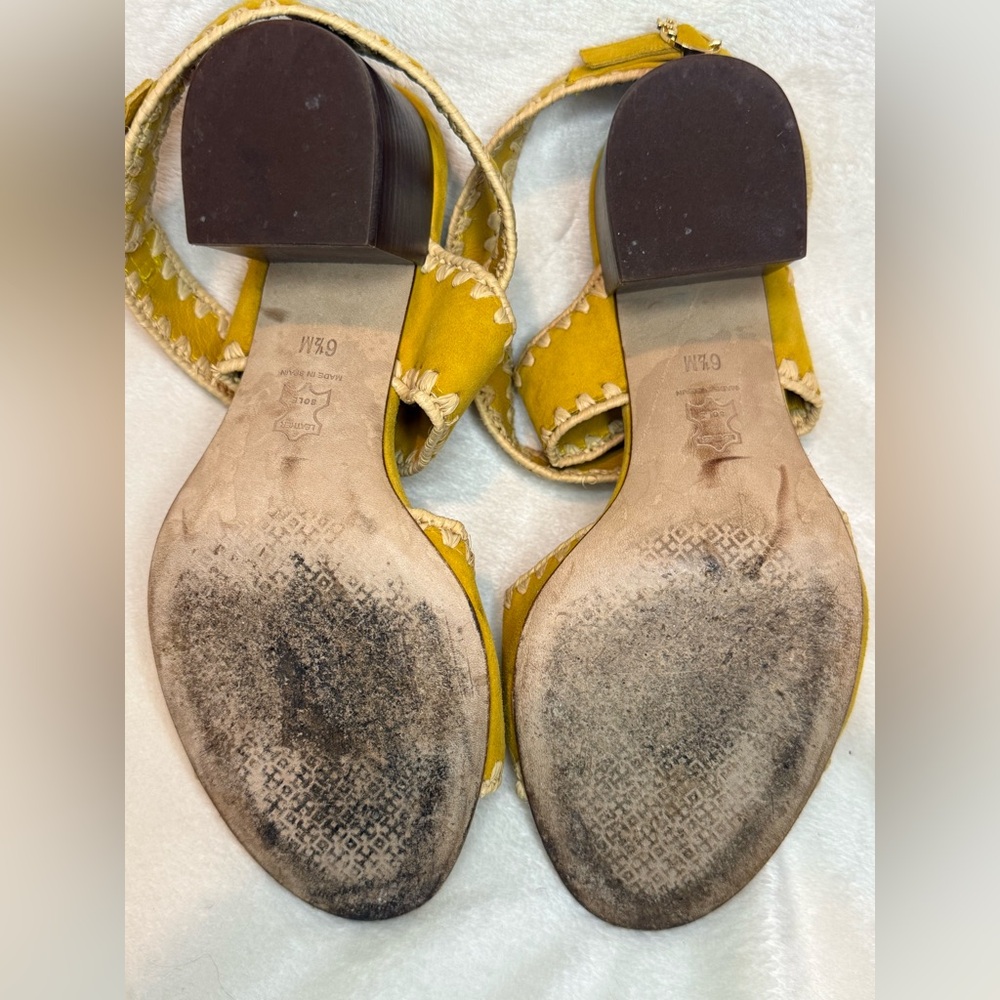 Tory Burch Yellow Raffia Suede Ankle Strap Sandals Block Heels Womens 6.5 - Picture 9 of 16